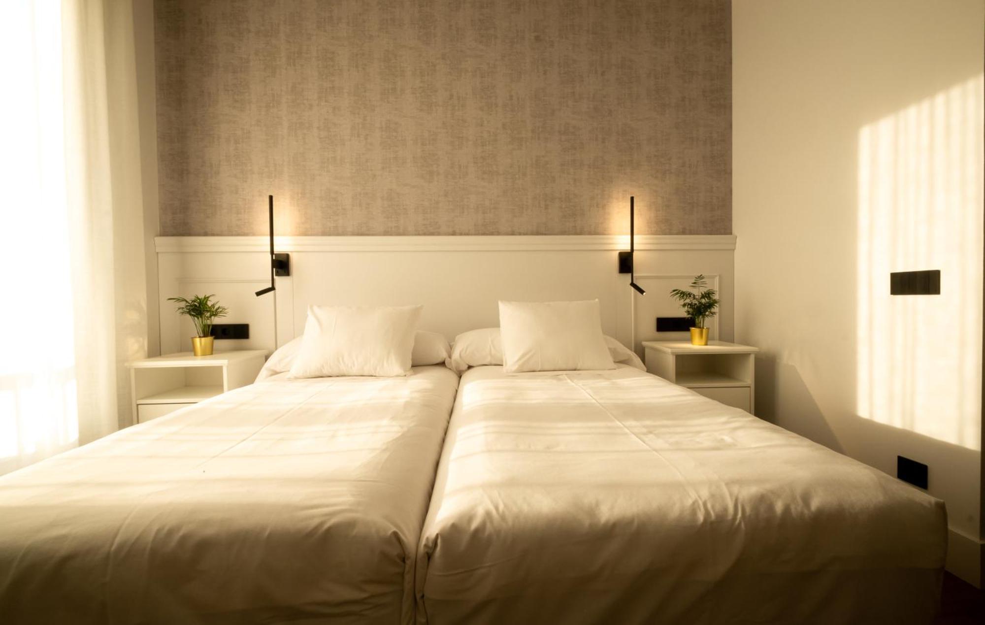 Principe De Vergara Rooms Lujo En El Centro De Logroño Exteriér fotografie